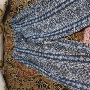 Women pants with blue prints size small
